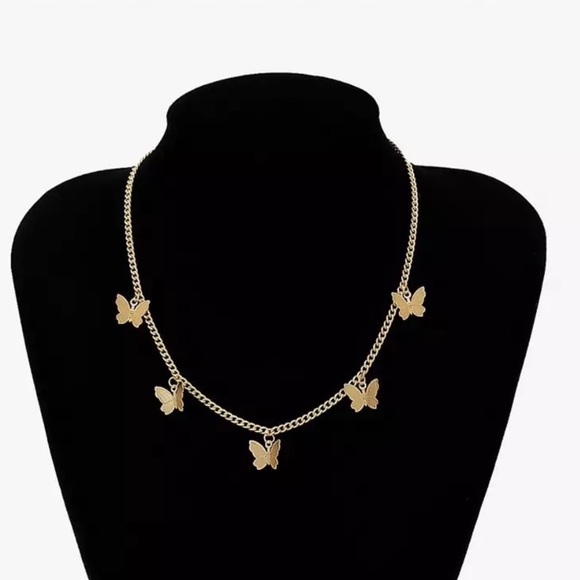 NEW! new butterfly necklace🦋✨ - Picture 3 of 4
